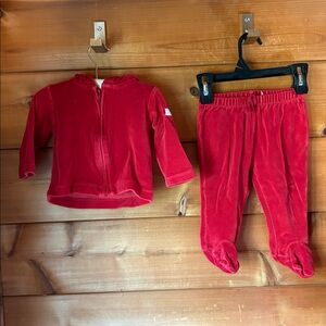 100% Organic Cotton Velour Hoodie & Footie pants set Baby Gap 6-12 months Red